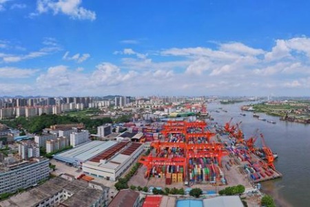 今年1-7月，中山进出口总额同比增长12.9%