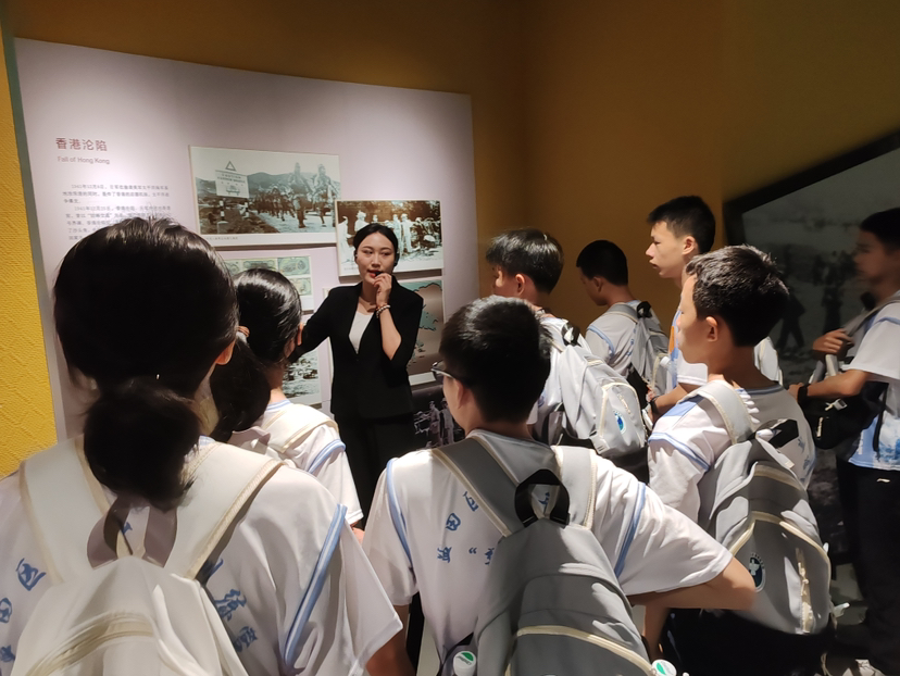 盐田区禁毒办组织“禁毒先锋”青少年学生参观中英街历史博物馆