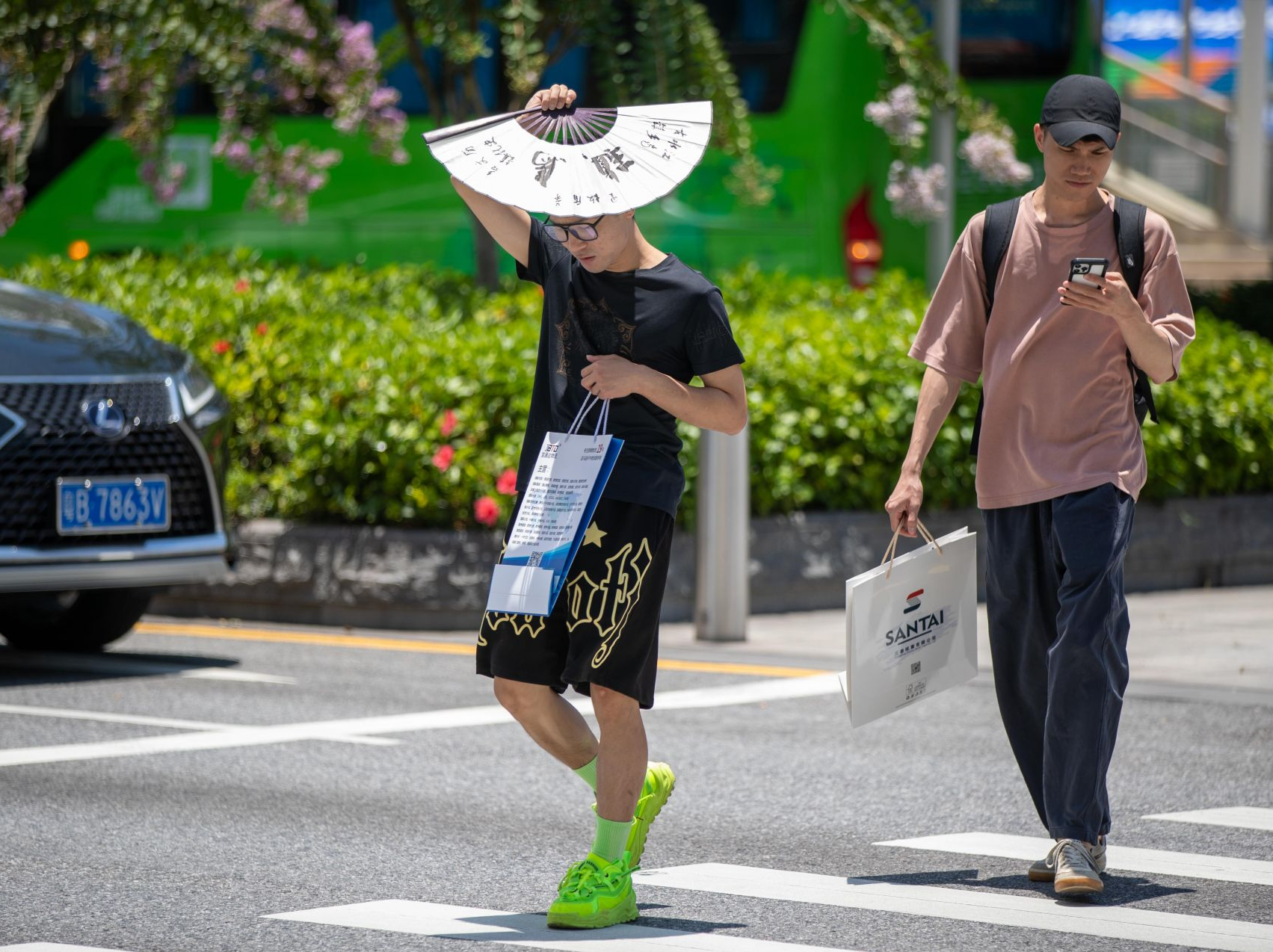 最高39.3℃！为什么近期天气这么热？