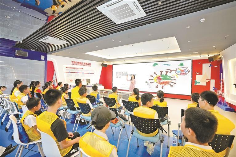 玉塘青少年开启科学研学之旅