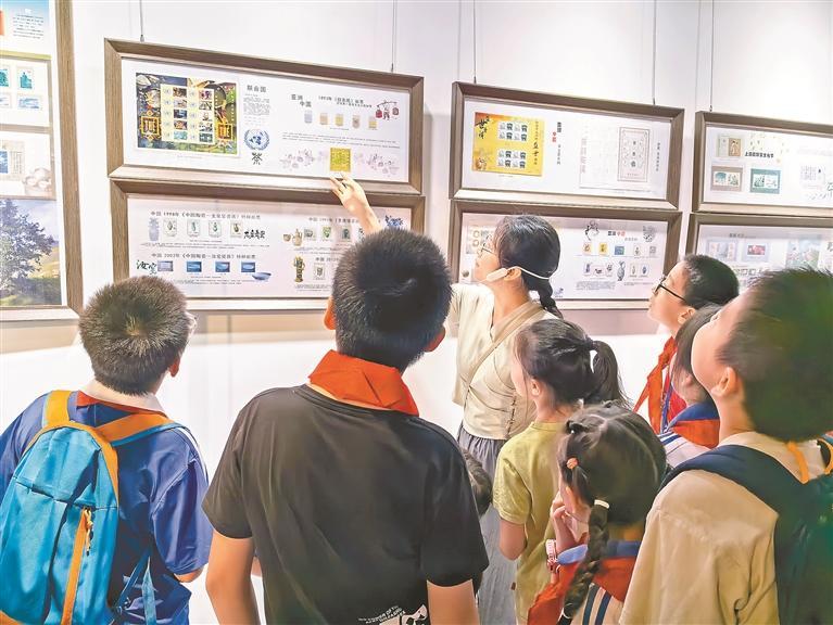 新安街道团工委、少工委组织少先队员开展研学活动