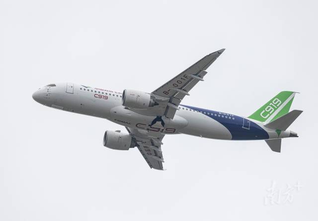 国航、南航将于下周“签收”首架C919国产大飞机