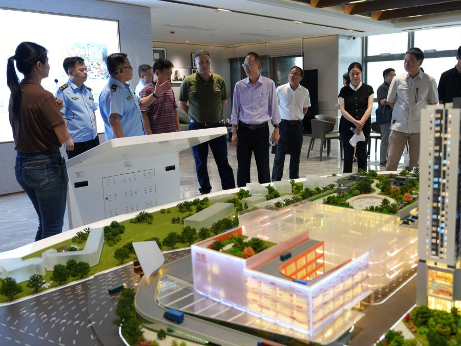 深圳市区代表委员共话光明海吉星高质量发展