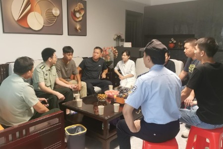 为军队输送优质兵源！中山征兵家访与退役安置政策宣讲同步进行