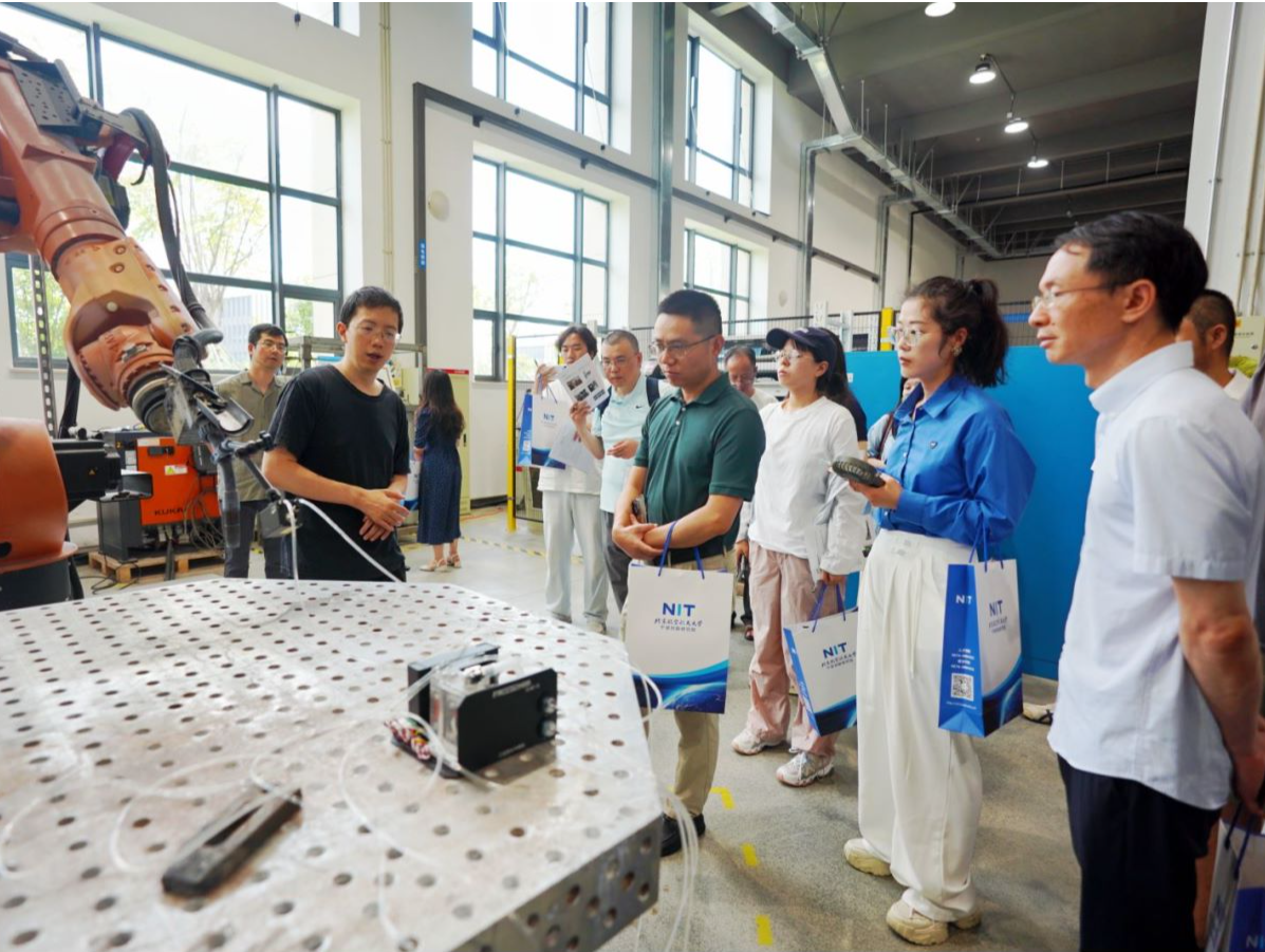 宁波北仑：综合实力挤身全国一流强区行列