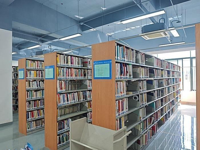 南山图书馆西丽分馆新址开馆，打造舒适、便捷阅读空间
