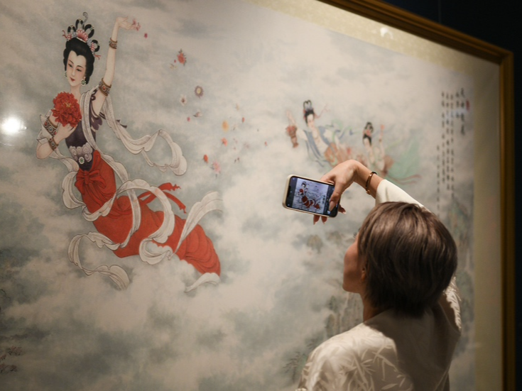 东方之韵辉映鹏城，“我的季节”耿瑩艺术展在深圳启幕