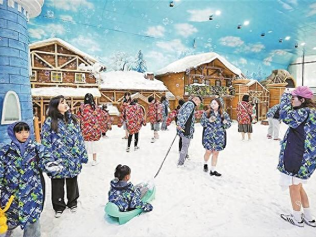 这届深圳人，在艳阳里“大雪纷飞”