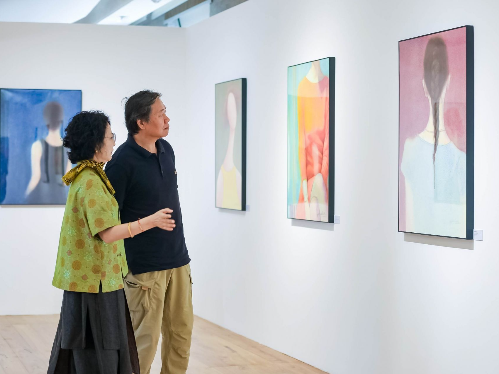展示当代女性的内心！画家王薇华个展在沪举办