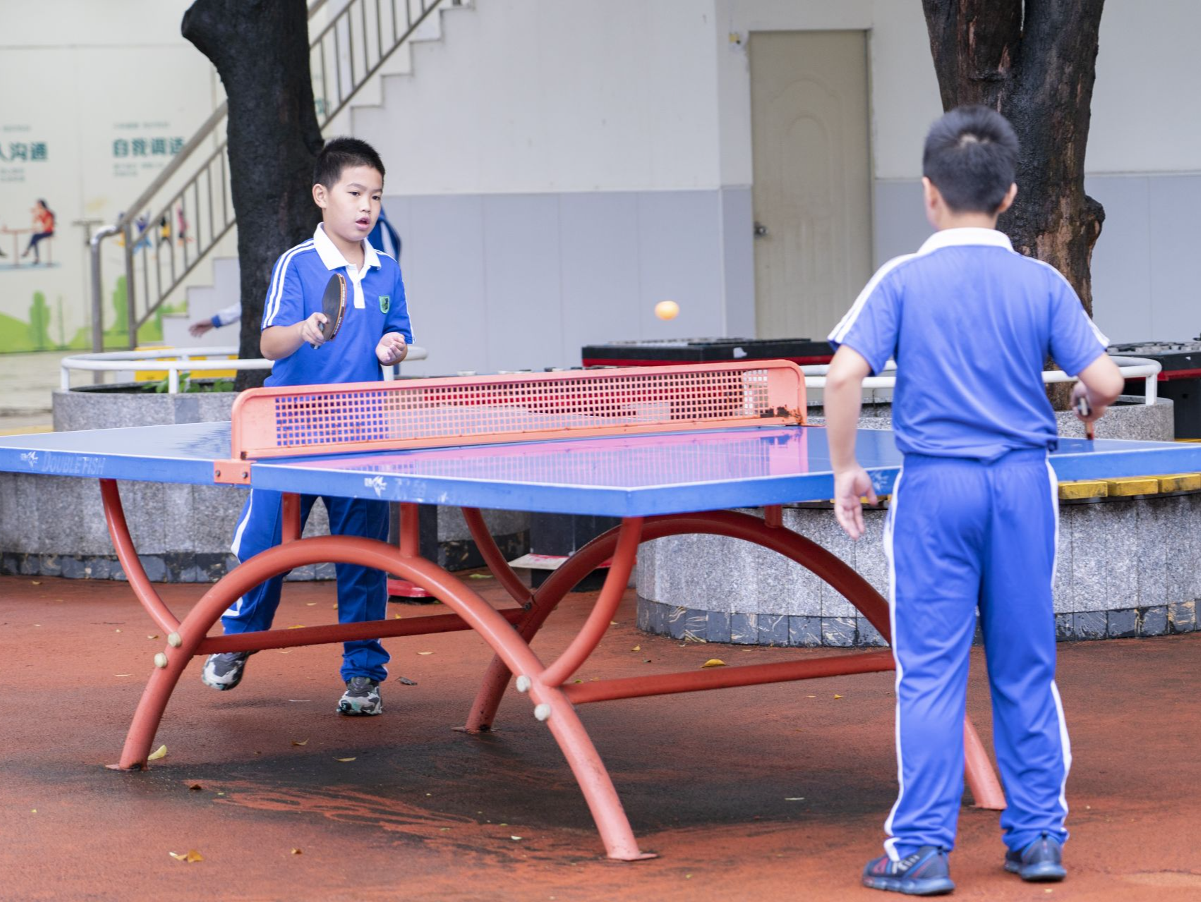 一整个羡慕住了！深圳龙岗一小学开始试行“加长版课间”