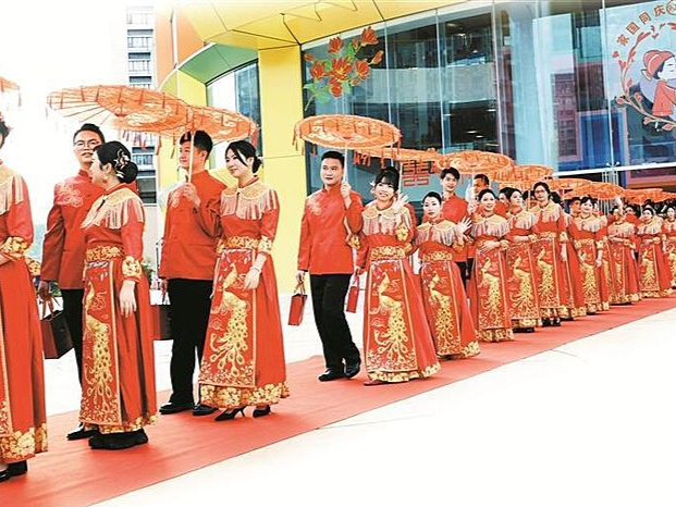 全国万人集体婚礼22日举行  深圳分会场75对新人许下幸福誓言