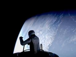 美国“北极星黎明”任务团队结束任务返回地球 