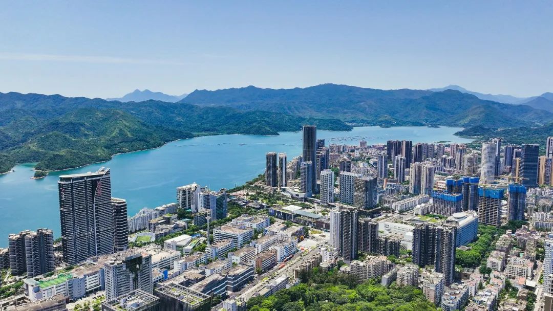 盐田区召开2024年1-8月区情通报会 经济社会实现平稳健康发展