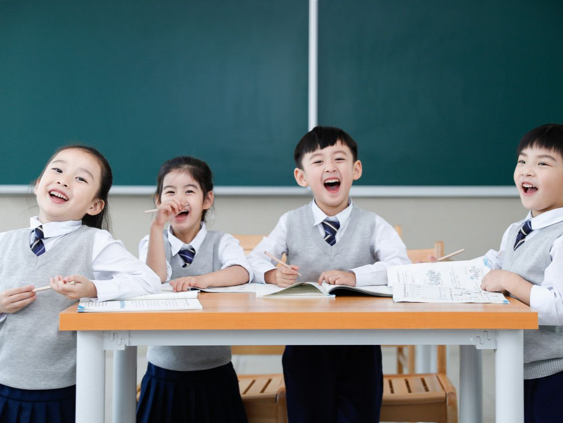 因持续高温，江西南昌、重庆、四川等多地中小学延迟开学 