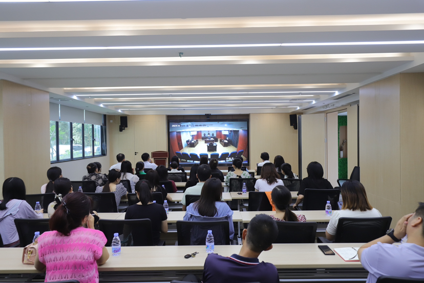 大鹏新区劳动人事争议仲裁院开展案件庭审观摩评议活动