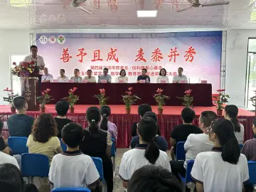 “圳帮扶”驻镇工作队在汕头开展形式多样的教师节慰问活动