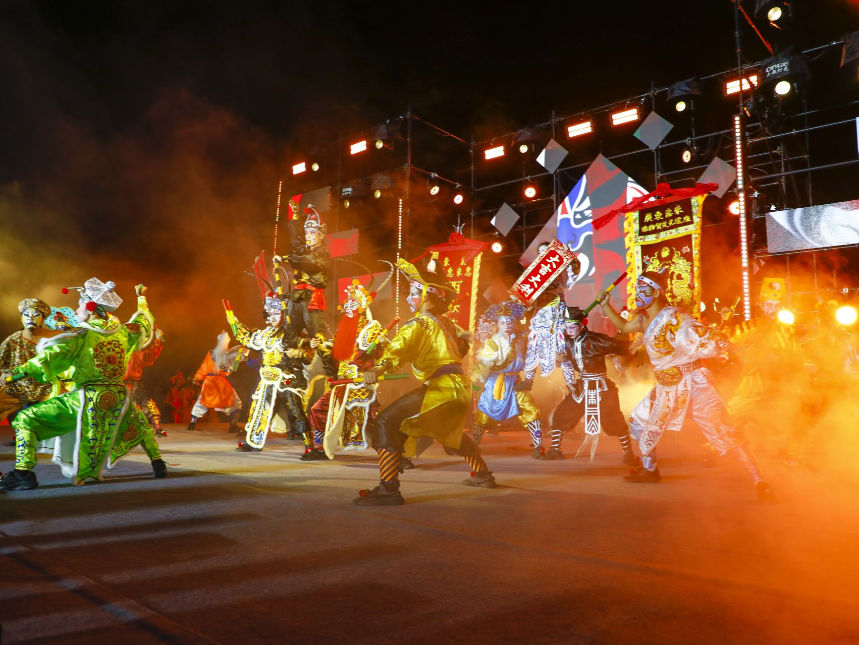 助力争创全国经济百强县！揭阳惠来县举办沙滩音乐会
