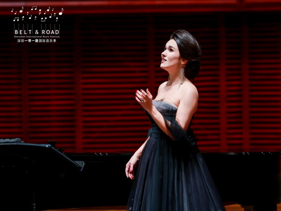 深圳首秀！世界著名女高音奥尔加·佩列佳特科演绎中国摇篮曲感动观众