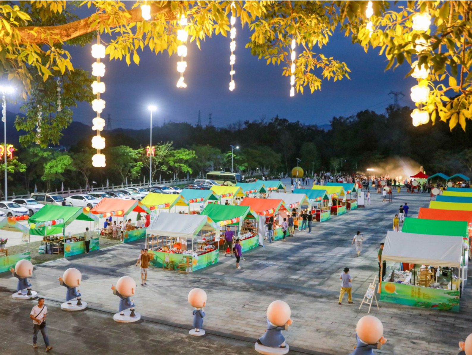 民俗表演、光明美食、特色醒狮……玉塘街道中秋庙会节日气氛浓