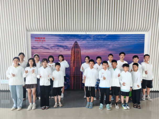 探索云端之巅！20名“小候鸟”走进平安金融中心体验云端课堂