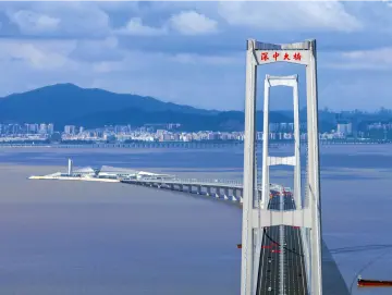 注意！深中通道5日晚21时起实行减速通行