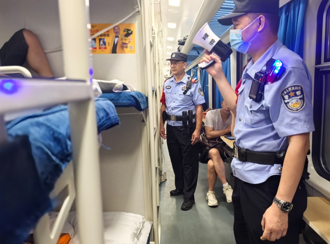 广铁公安查处各类违法案件14起，全力护航旅客中秋假期平安出行