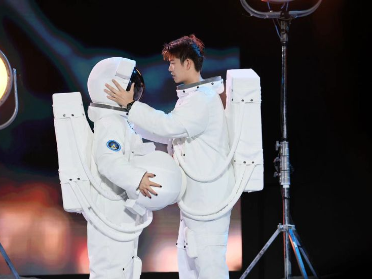 上天了！2024湖南卫视中秋之夜打造“月球奇妙夜”