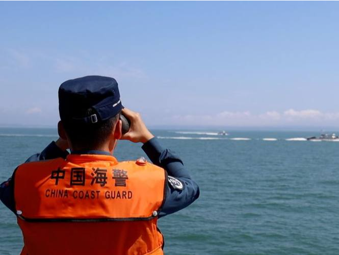 福建海警位金门附近海域依法开展常态化执法巡查