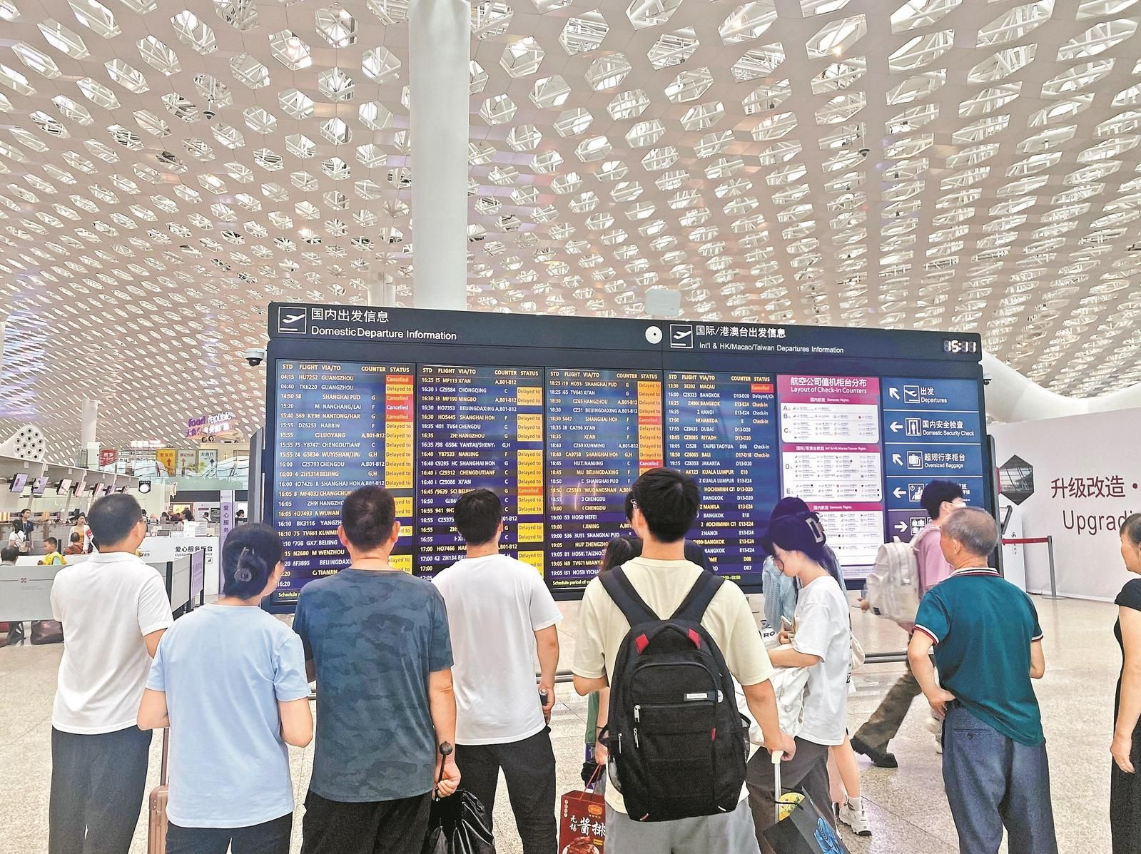 超9200架次！深圳机场暑期超100万人次出入境