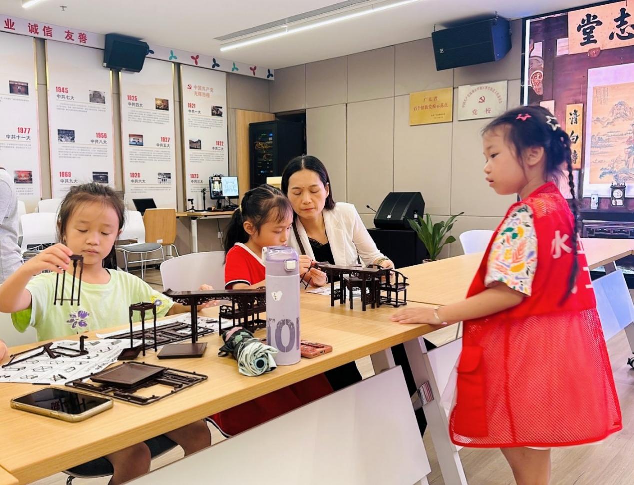 南山小志愿者参与多个公益活动