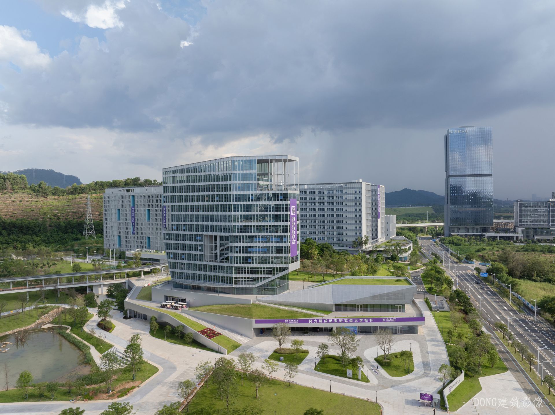 新型研究型大学“新”在哪？深圳理工给出答案