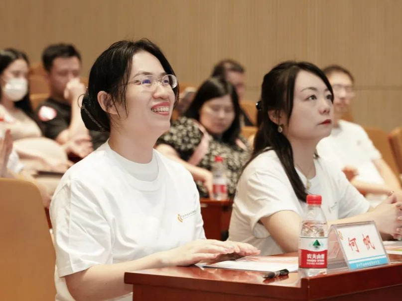 关注妇幼｜深圳市妇幼保健院举办世界母乳喂养周系列活动之“夏日有乐，音你闪耀”胎教音乐会 