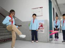 多地延长课间时长，如何真正让孩子们放心“动起来”？