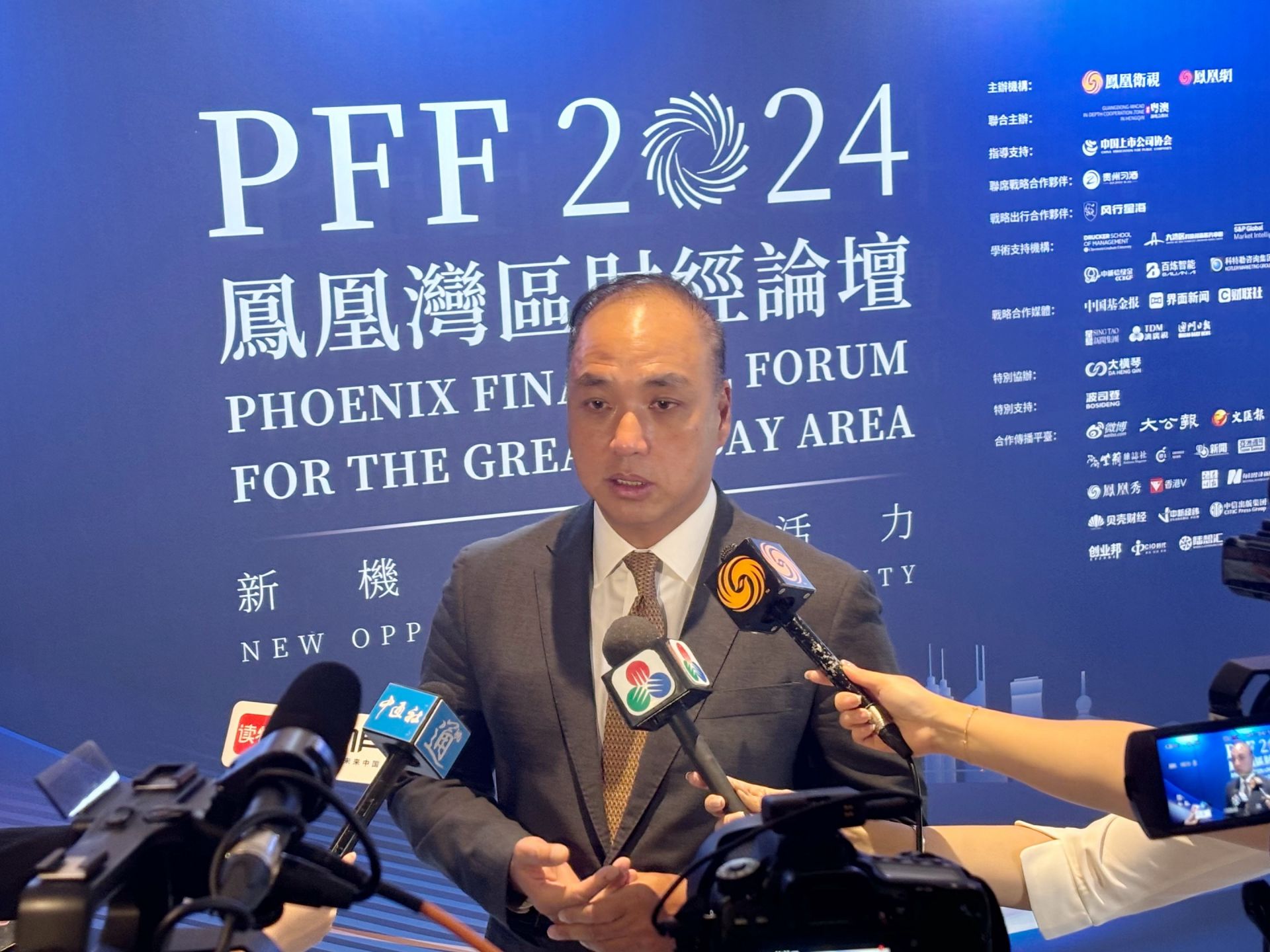 香港上市公司商会总干事黄明伟：企业要发展，“耐心”和资本同样重要｜凤凰湾区财经论坛2024