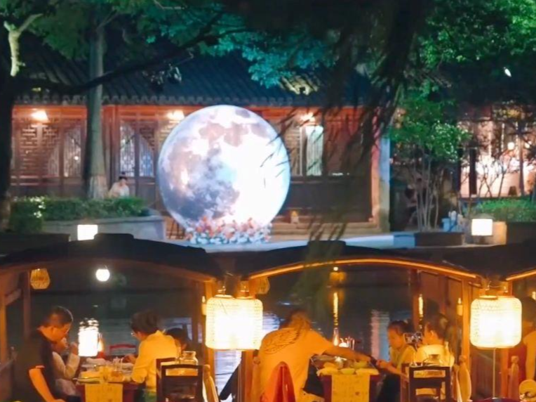 夜游赏月成中秋假期消费新亮点！“2小时高铁圈”人气火爆
