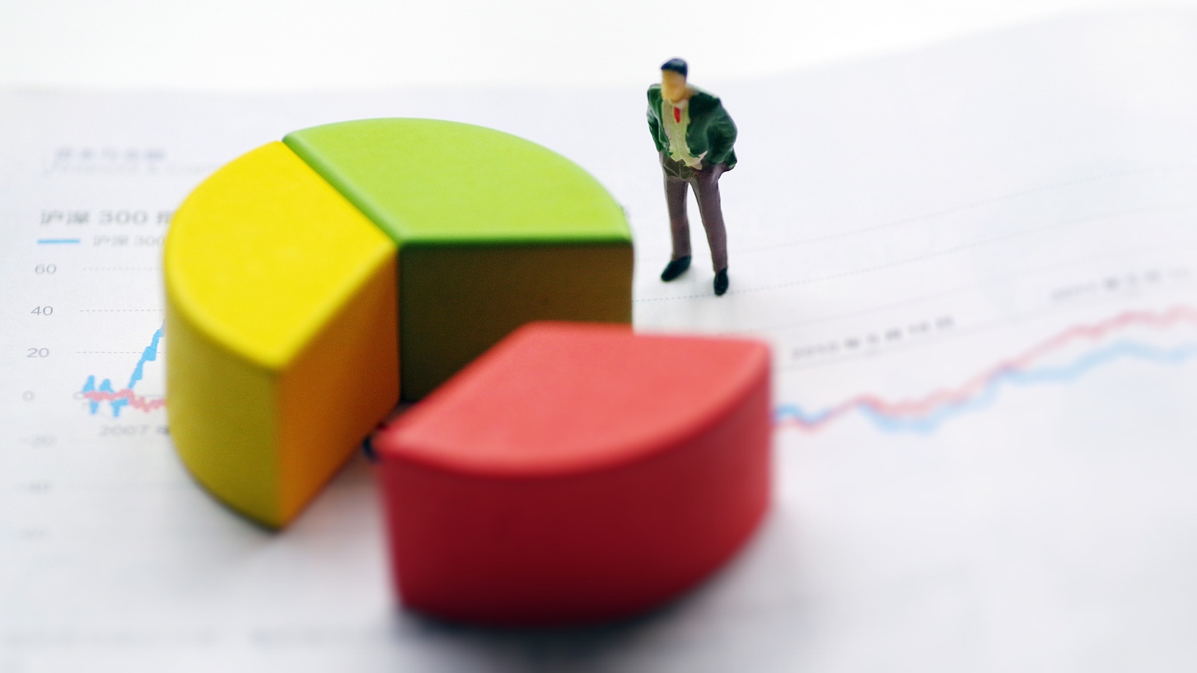 财经聚焦丨期货、信托等非银金融机构股权转让频现 多家公司加速出清金融股权