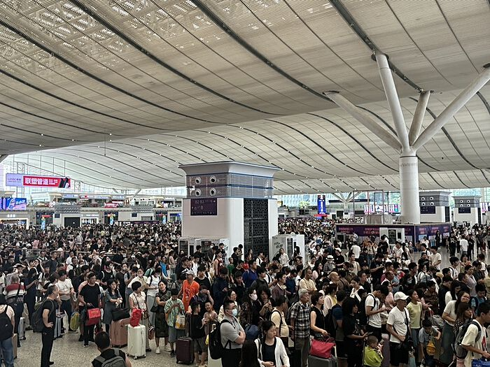 暑运结束！全社会跨区域人员流动量超109亿人次