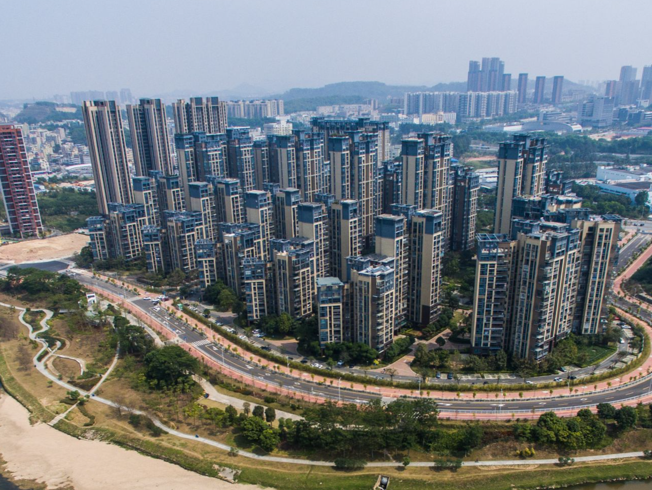 龙华：数字化转型驶入快车道，新型工业化加速领跑