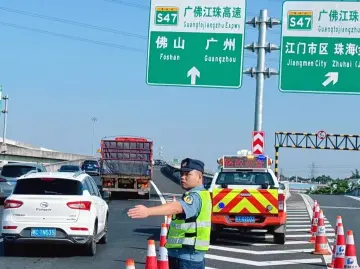 返程高峰来了！中山西环高速10月6日车流量超18万车次