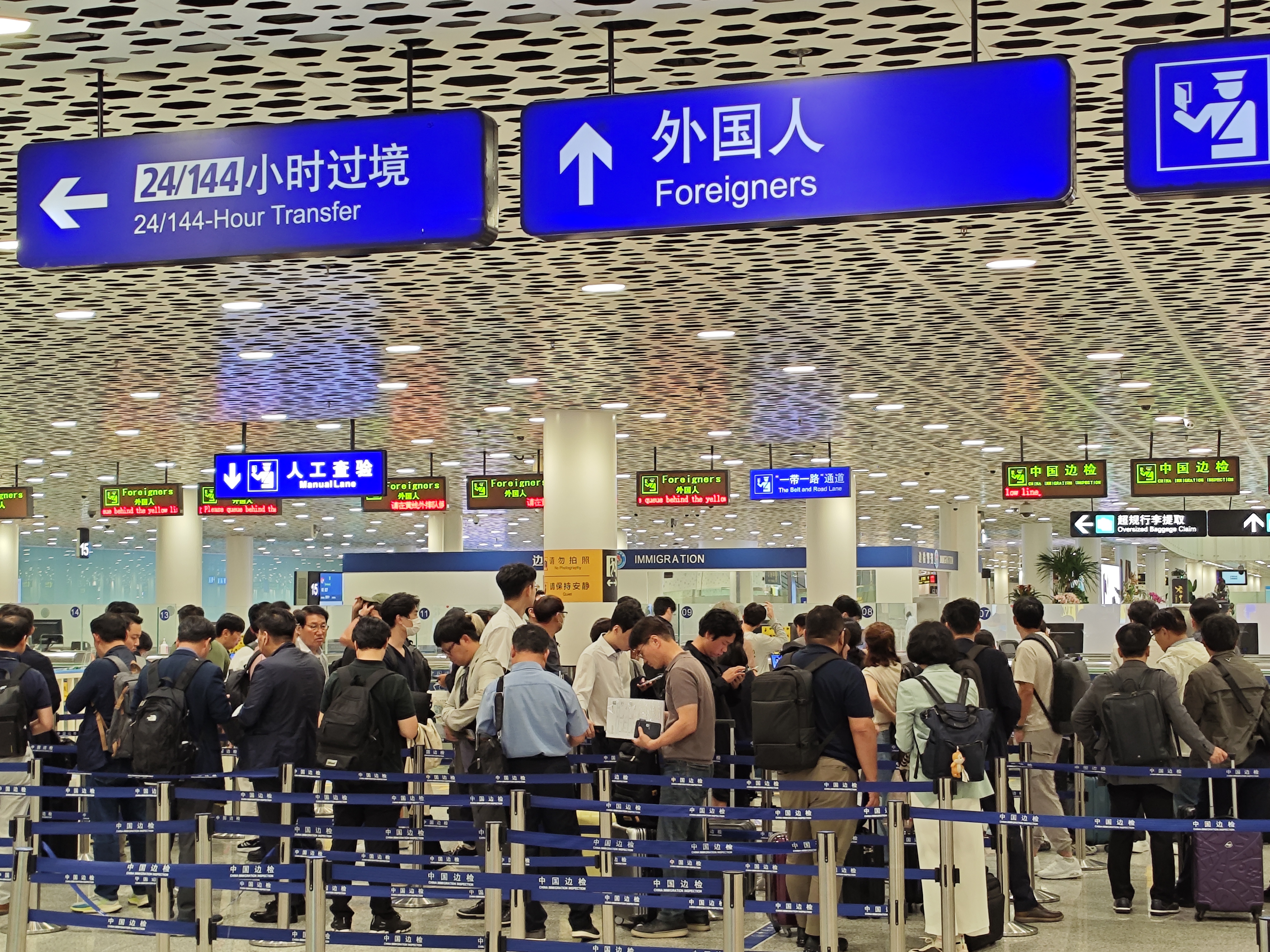 同比增长104.77%！深圳机场口岸迎广交会入境外籍参展客商