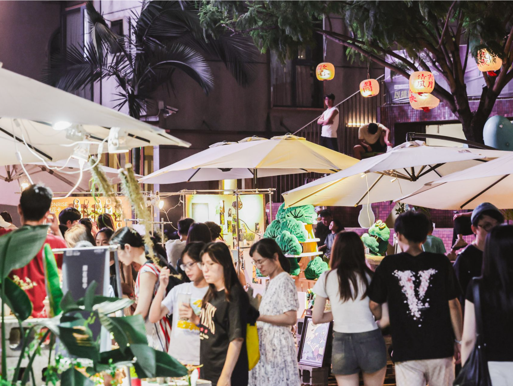 这个假期，深圳“超长待机”点燃城市“夜经济”｜潮玩国庆