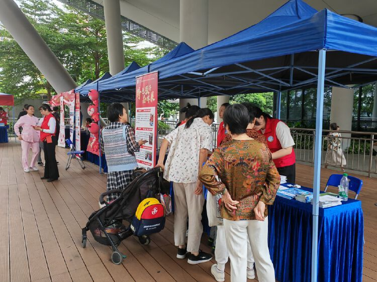首届健康深圳志愿服务交流活动举行，千场健康咨询活动将送进社区