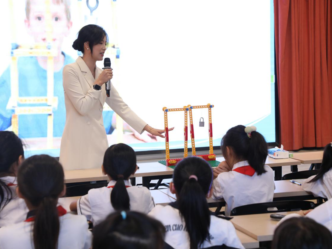 助力乡村振兴，钢结构博物馆科普课程走进河源与汕头校园