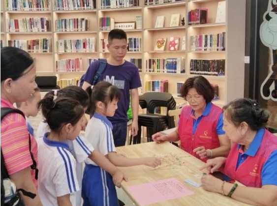 心系桑榆，情暖重阳 | 南园街道开展重阳系列活动
