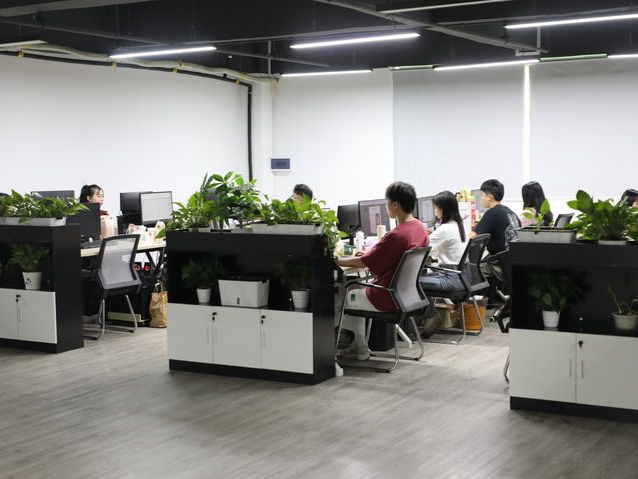 新华社：拼多多助力“中国制造”高质量出海