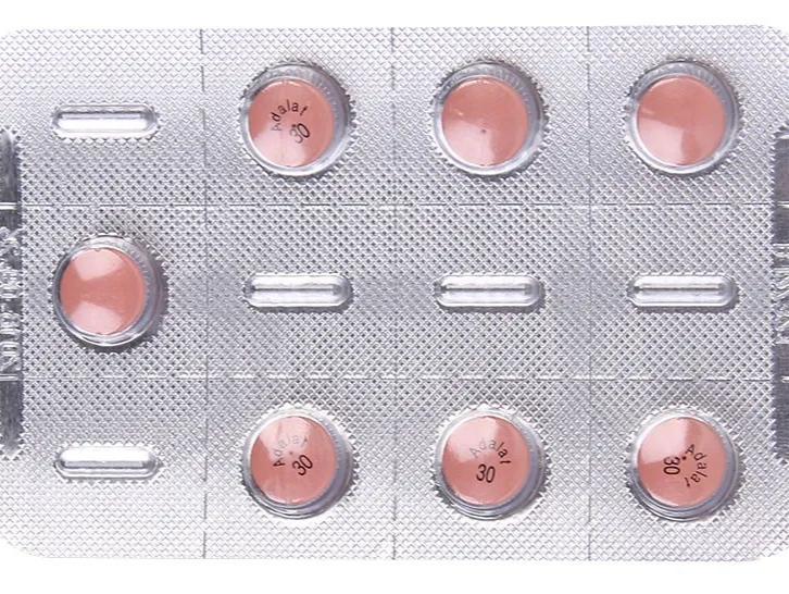 女子把药掰开吃后昏迷！血压差点测不出来！这些药不能掰 