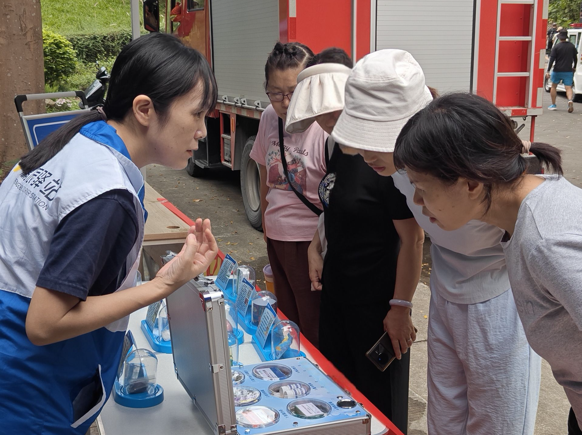 桃源街道：九九重阳情，禁毒伴你行