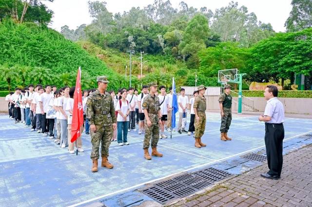 深圳城市职业学院多元聚力上好新生思政第一课