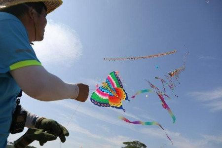 体验放飞的乐趣，中山南朗泮沙村举办首届纸鸢文化节