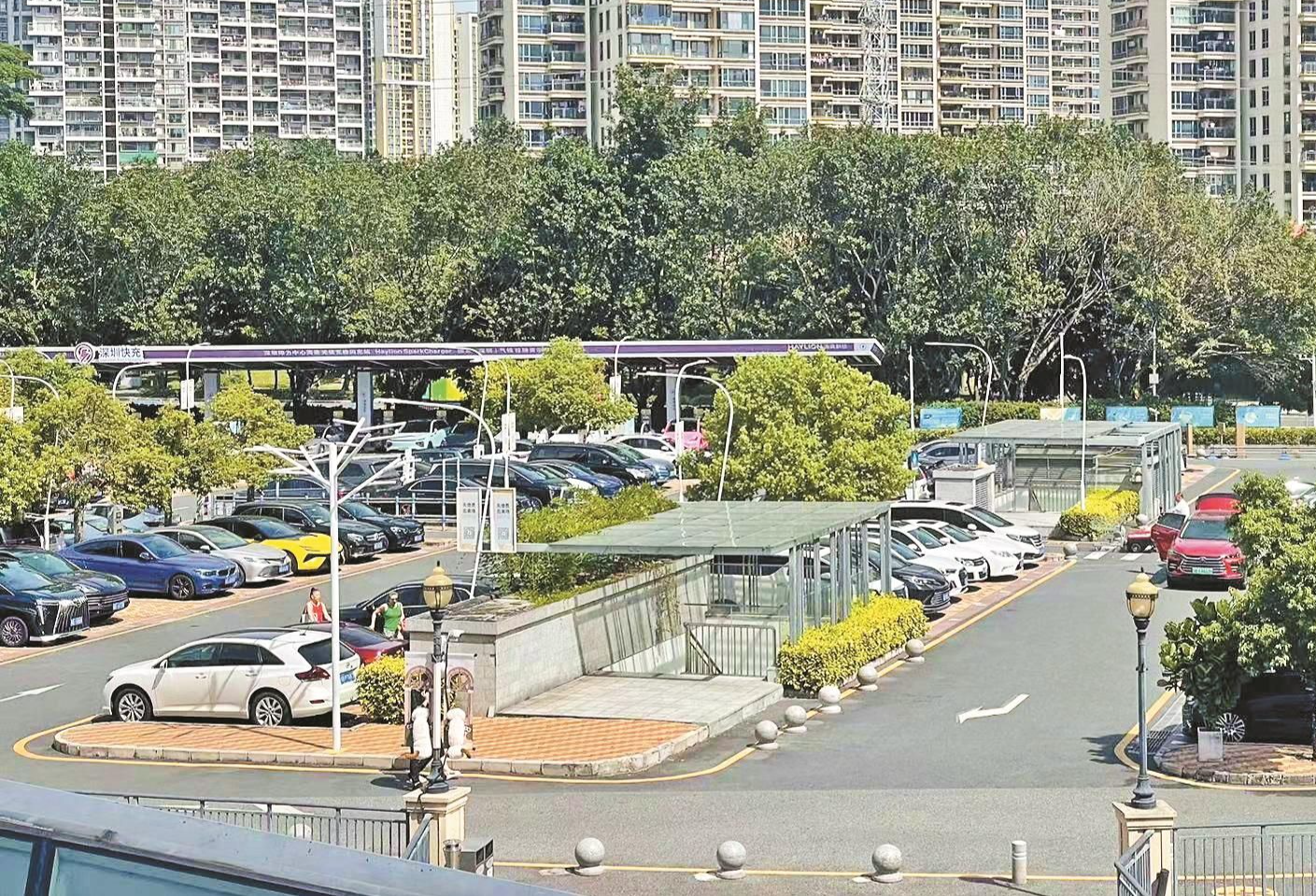 晶报特别报道│深圳市公共智慧停车平台：你的聪明能干，我的方便划算